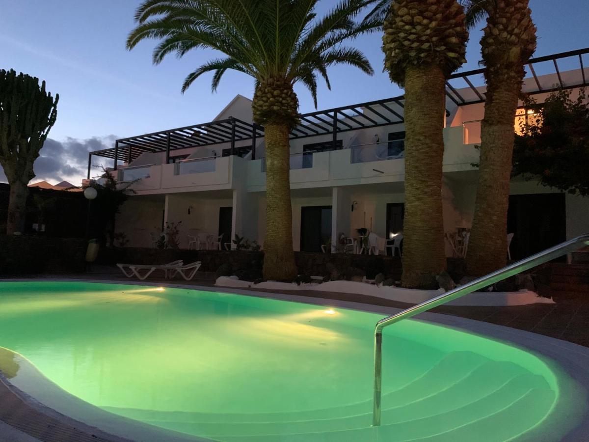 Apartahotel Tulipanes 2*