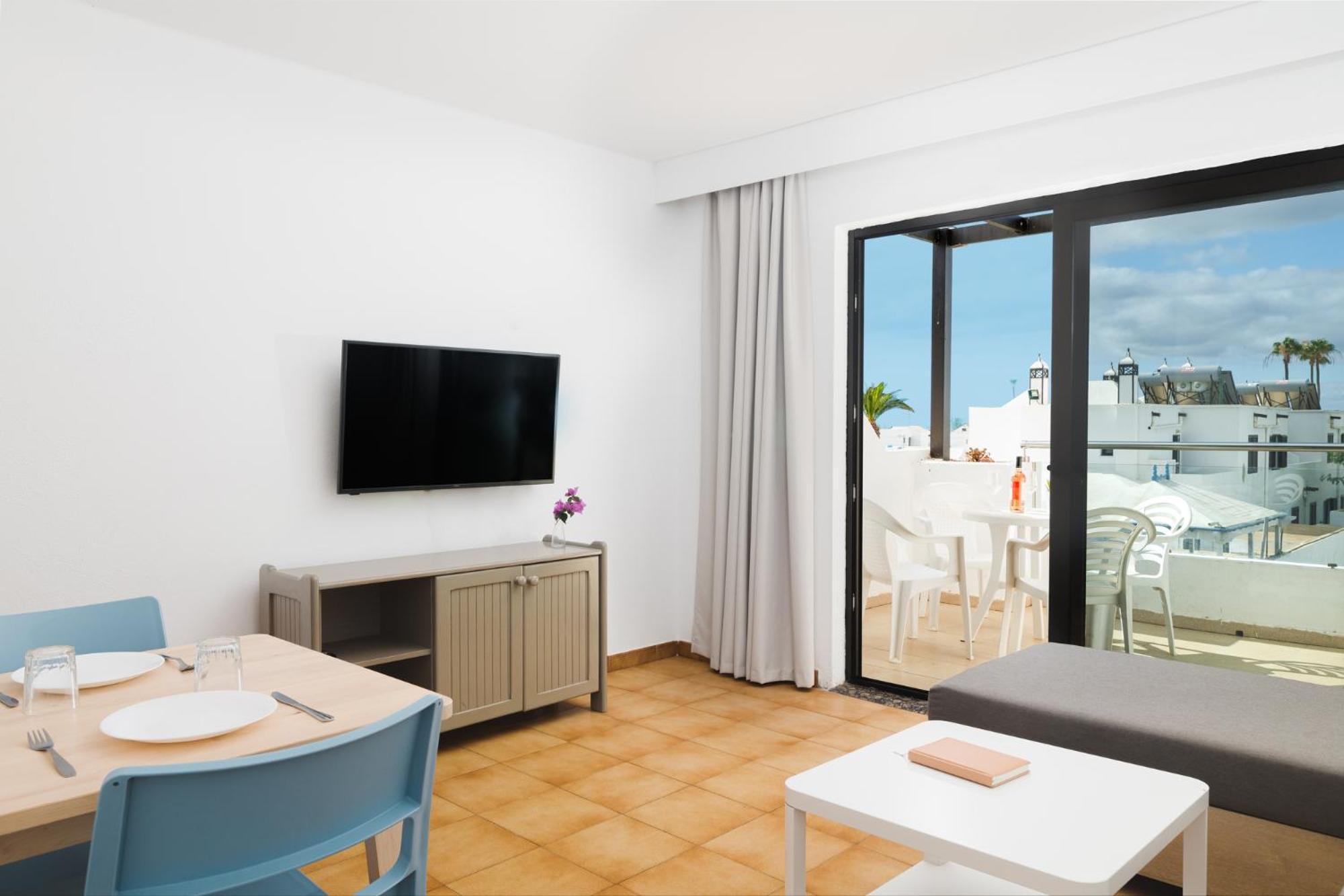 Apartahotel Tulipanes Puerto del Carmen (Lanzarote)